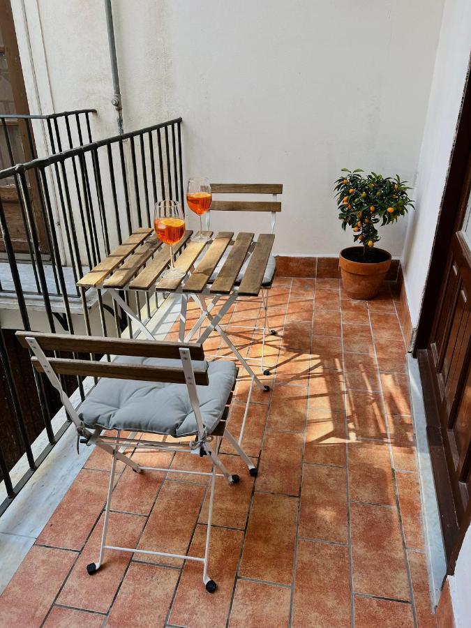 A Ballaro Apartments Палермо Екстериор снимка