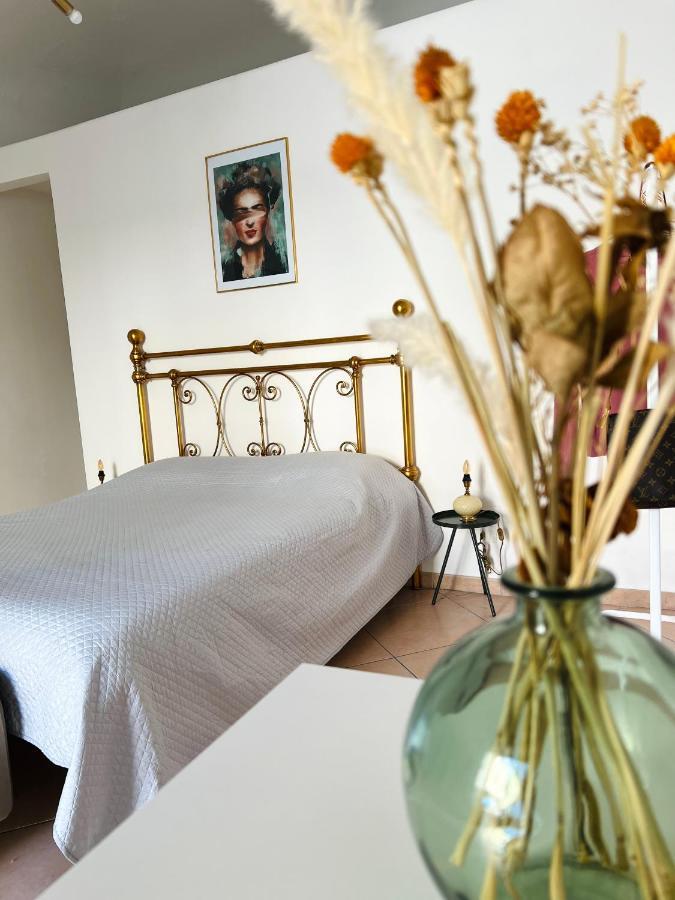 A Ballaro Apartments Палермо Екстериор снимка